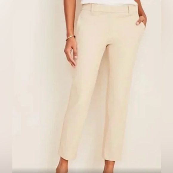 Ann Taylor women’s size 18, the crop pants midrise khakis NWT - Picture 1 of 10